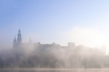 sabah sisin içinde Krakow Wawel Kalesi