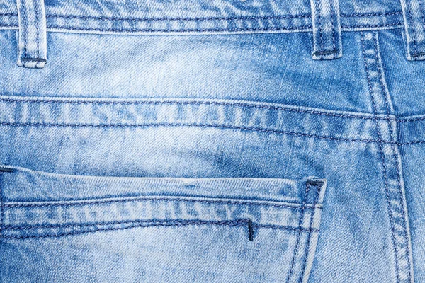 Mavi jeans cebinde