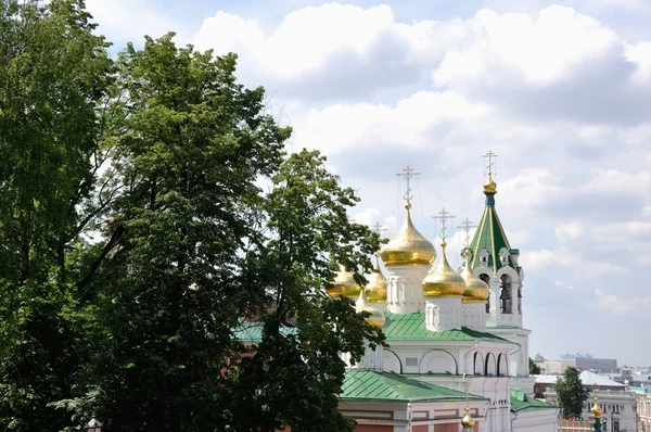 Ruská církev v létě — Stock fotografie