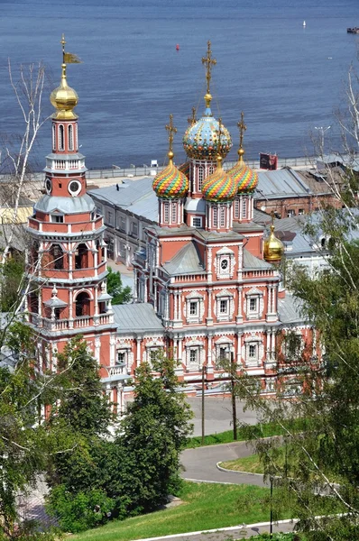 Русская церковь летом — стоковое фото