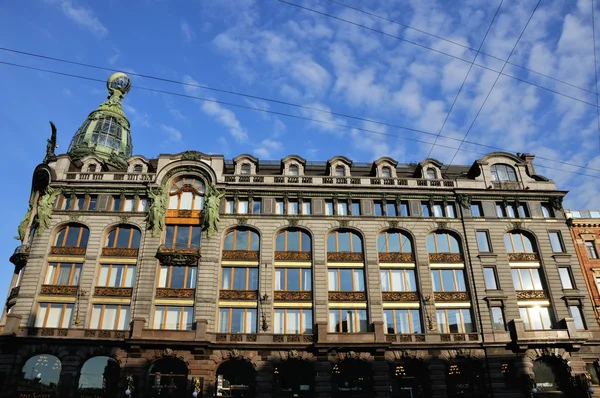 サンクトペテルブルクでの古い建物 — ストック写真
