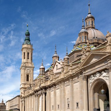 Katedral Pilar Zaragoza, İspanya