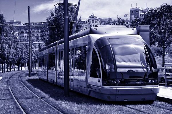 Tram in bilbao, Spanje — Stockfoto