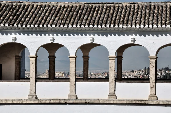 Granada'da Alhambra ve generilife Sarayı — Stok fotoğraf