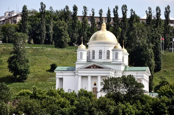 Русская церковь летом — стоковое фото