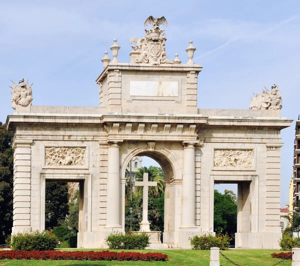 Schöner bogen im zentrum von valencia — Stockfoto