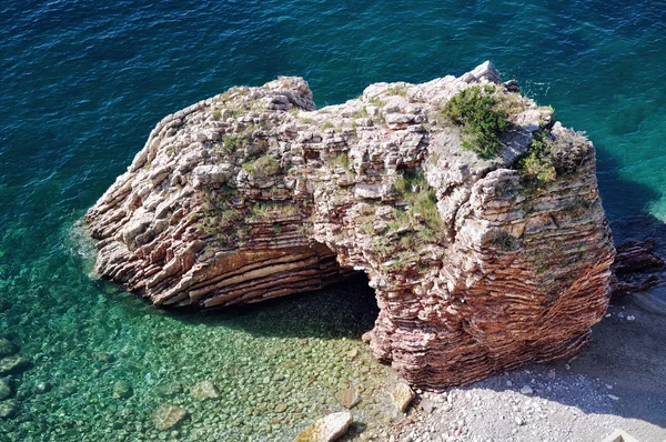 Адриатическое море в Черногории — стоковое фото