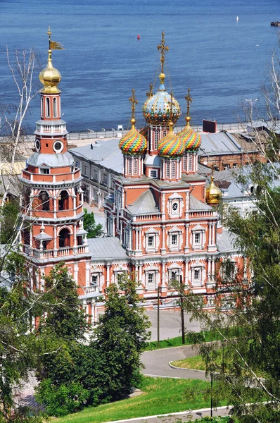 Iglesia rusa en verano —  Fotos de Stock