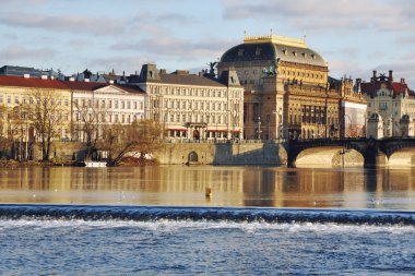 Prag, Çek Cumhuriyeti Ulusal Tiyatro