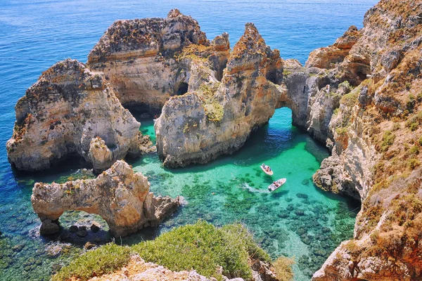 Vallende stenen in algrave, portugal — Stockfoto