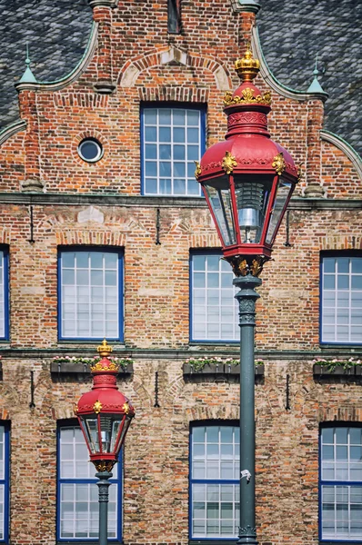 Dusseldorf, Almanya. sokak lambaları — Stok fotoğraf
