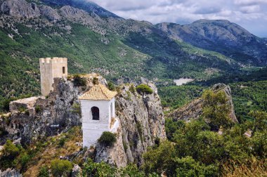 el castell de guadalest, İspanya