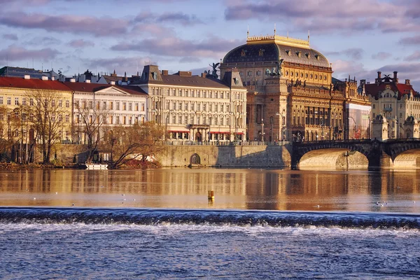 Teatro nacional em Praga, República Checa — Fotografia de Stock