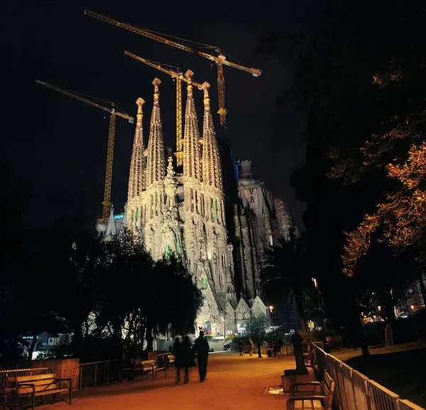 Sagrada Familia, Barcellona di notte — Foto Stock