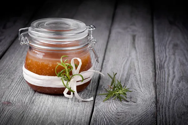 vücut scrub doğal DIY zencefil şeker ve tuz