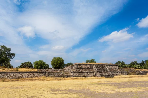 Bela Arquitetura Das Pirâmides Teotihuacanas México Paisagem Com Céu Azul — Fotografia de Stock