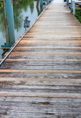 eski tahta veya dock