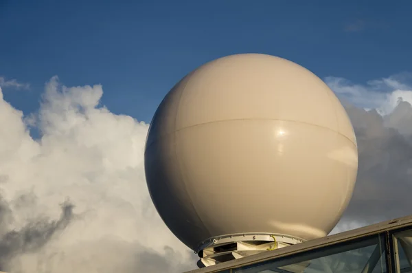 A radar dome on a ship — Stock Photo, Image