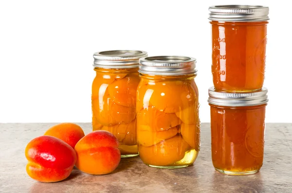 Fresh Apricots preserved in jars — Stock Photo, Image