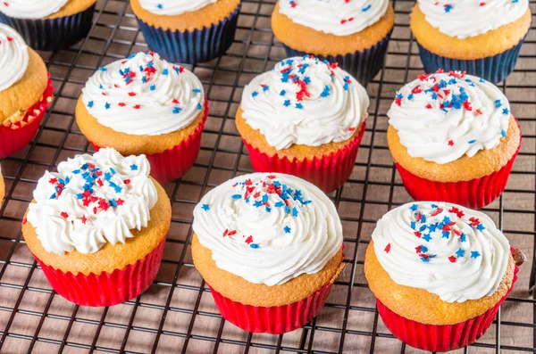 Cupcakes decorated for Fourth of July — Stock Photo, Image