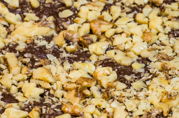 Walnut topping on chocolate brownies — Stock Photo, Image