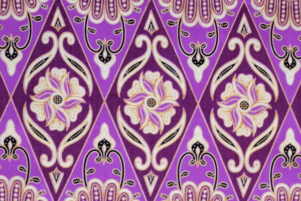 美しい紫色のバティックのパターン — ストック写真