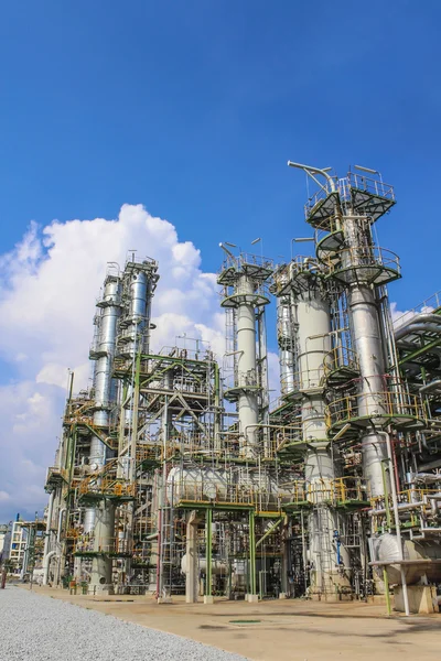 Olie en chemische fabriek — Stockfoto