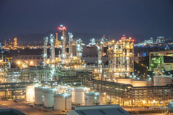 Night scene of chemical plant — Stock Photo, Image