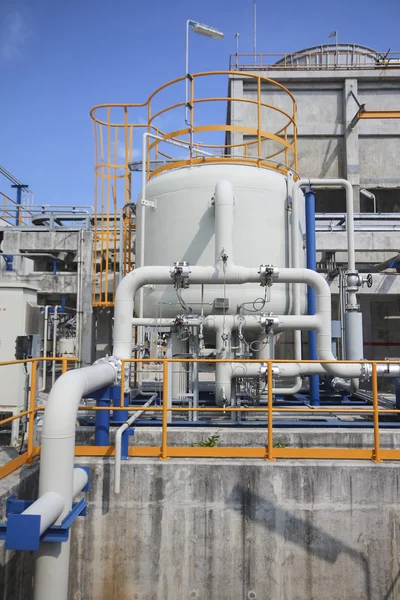 Tank with pipe line — Stock Photo, Image