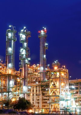 rafineri kule Petrokimya fabrikası