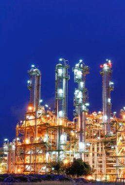 rafineri kule Petrokimya fabrikası