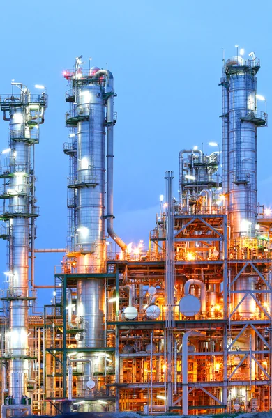 Night scene of refining plant ,Processed using HDR — Stock Photo, Image