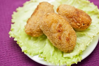salata ile kroket