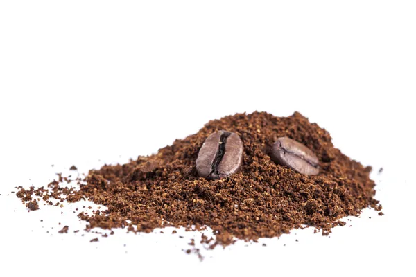 Kahve çekirdeği ve kahve.