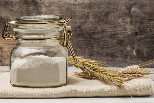 un ve buğday kulaklar