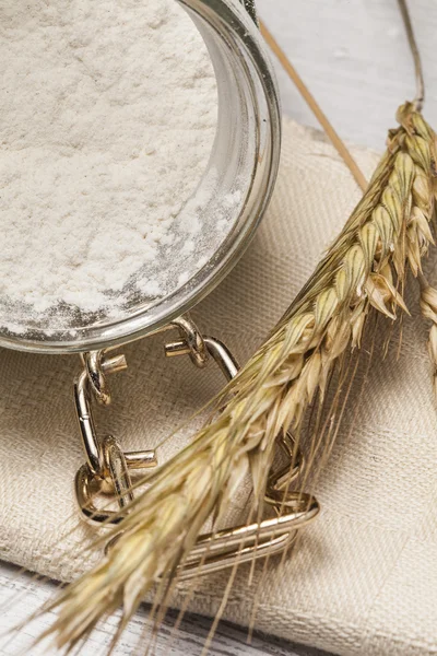 Flour and wheat ears — Stock Photo, Image