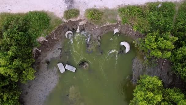 Вид Воздуха Заброшенную Шину Реки — стоковое видео