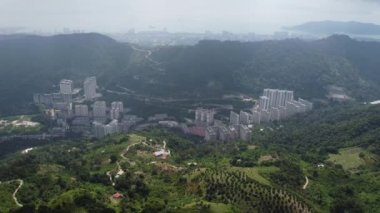 Paya Terubong, Penang 'daki dağlık yamaçtaki hava plantasyonu.