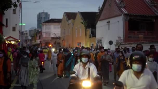 Georgetown Penang Maleisië Jan 2022 Indiase Volgelingen Lopen Straat Het — Stockvideo