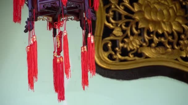 Chinese Lantaarn Met Decoratieve Element Kwastje — Stockvideo
