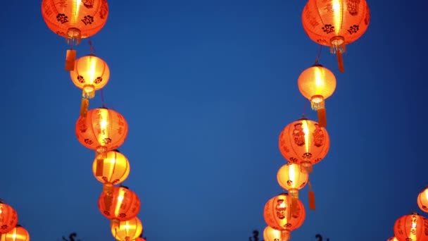 Наклоните Китайский Новогодний Фонарь Благословенным Словом Китайском Храме — стоковое видео