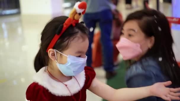 Georgetown Penang Malajsie Prosince 2021 Čínská Dívka Obličejovou Maskou Hrát — Stock video