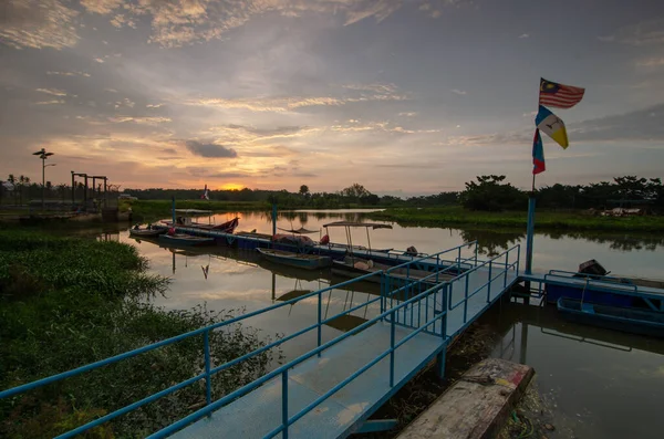 Wioska Rybacka Kampung Terus Penang Podczas Godziny Zachodu Słońca — Zdjęcie stockowe