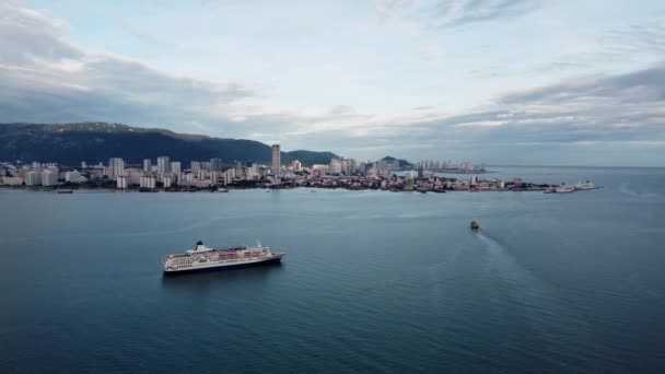 Georgetown Penang Malesia Dicembre 2021 Nave Crociera Con Vista Aerea — Video Stock