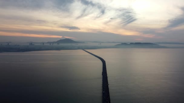 Tráfico Aéreo Siluetas Mueve Puente Penang Volver Seberang Perai Con — Vídeo de stock