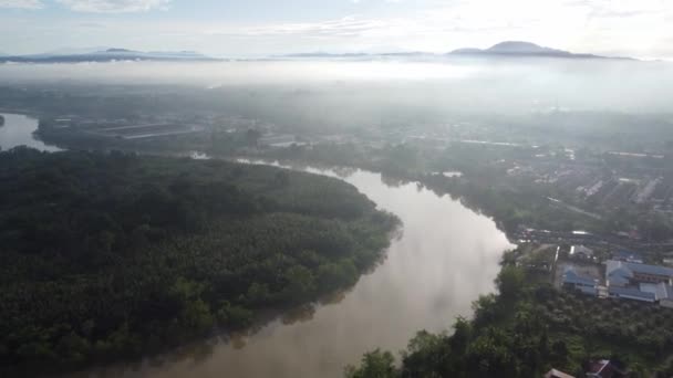 Flygfoto Kerian Floden Dimmig Morgon — Stockvideo
