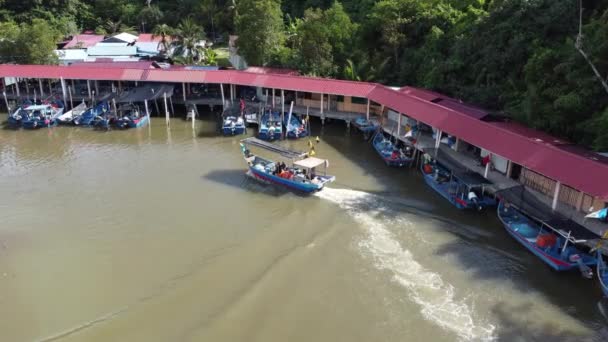 Balik Pulau Penang Malaysia Oct 2021 Aerial View Fisherman Arrive — Stock Video