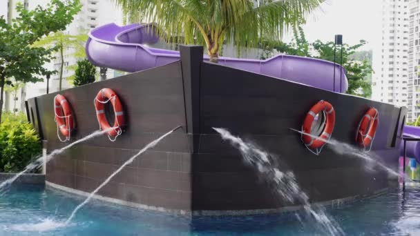 Waterfall Pirate Ship Life Buoy Children Water Swim Pool — стоковое видео