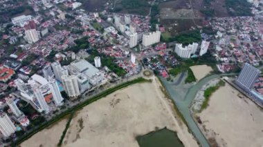 Hava manzaralı Gurney gökdeleni ıslah arazisinin yanında.