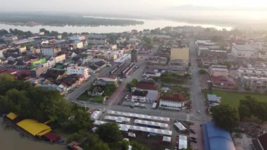 Teluk Intan, Perak 'ın eski kasabasında hava manzaralı sabah güneşi